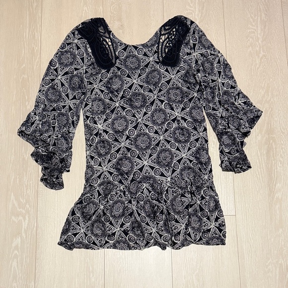 Volcom Geometric Black and White Dress - Picture 2 of 9